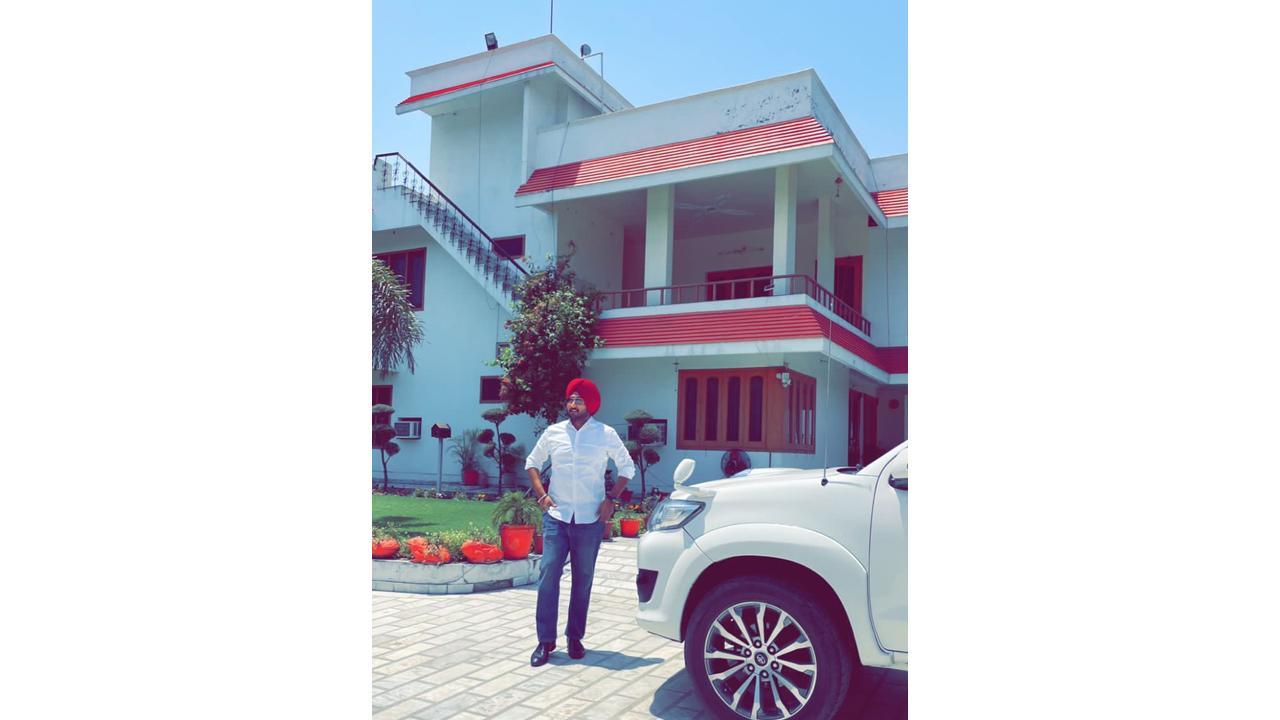 Dayakaran Singh- an enterpreneur bringing automotive industry to limelight.