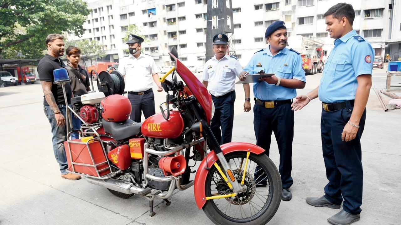 Mumbai: Fire bikes to tackle bylanes coming soon