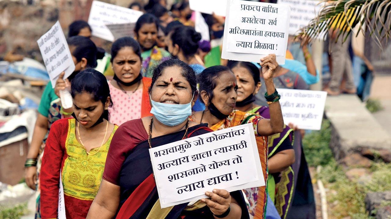 Thrash out Coastal Road designs with fisherfolk