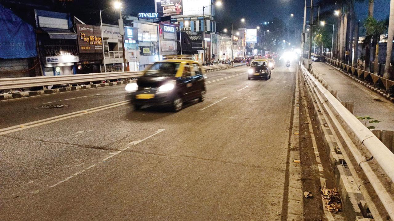 Lower Parel flyover: BMC to install LED lights, asks MSRDC to construct divider