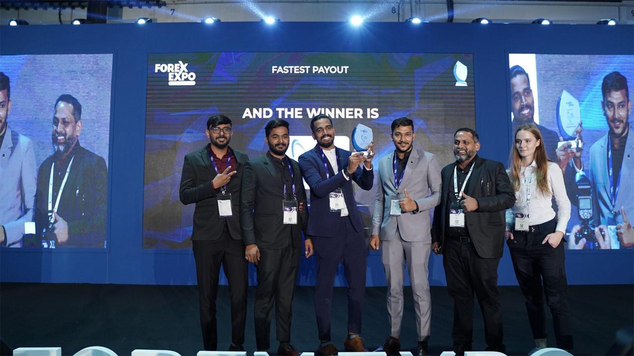 ZaraFx Becomes The Fastest Payout Award Winner In Forex Expo, Dubai