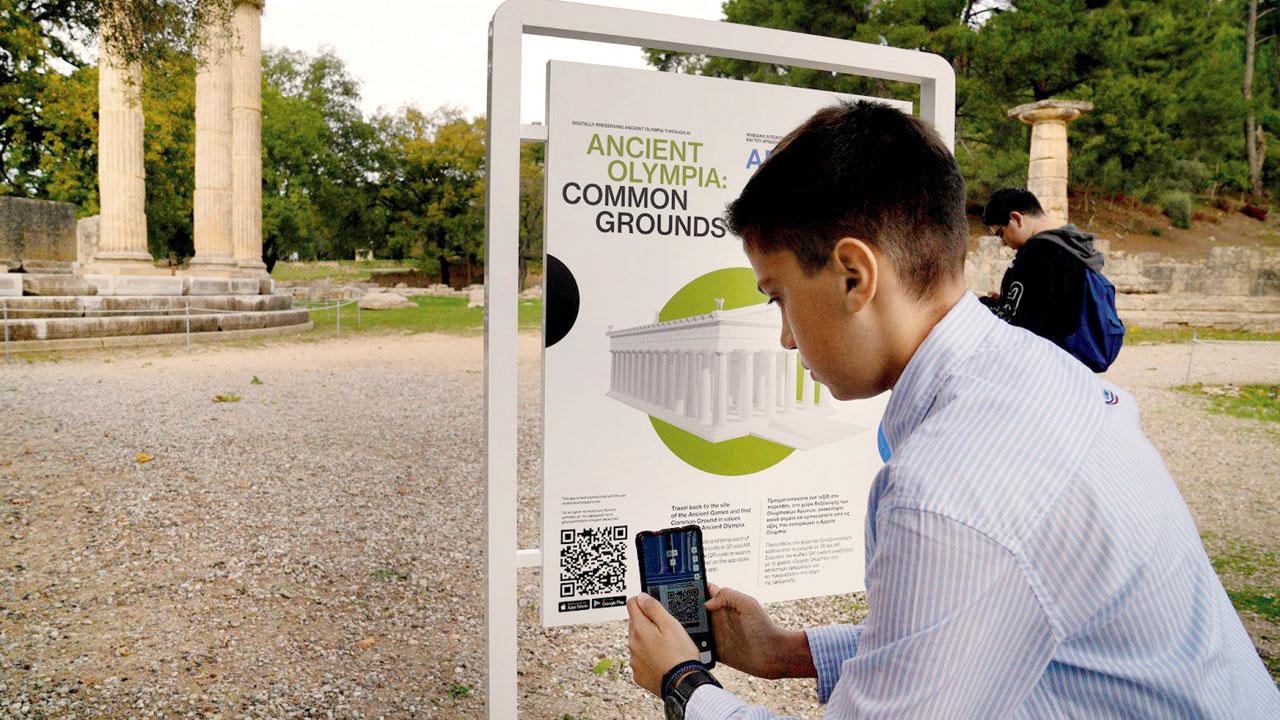 Users can tour the site remotely or in person with an online presentation and an augmented-like mobile app at Olympia