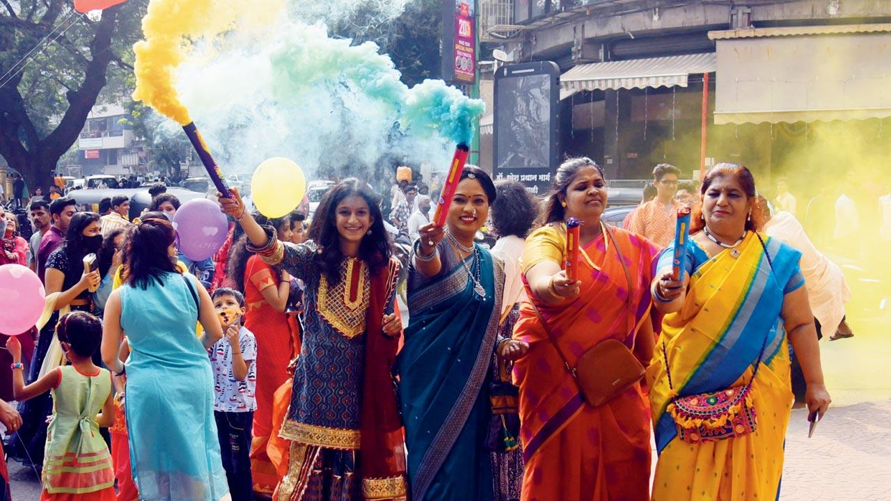 Women celebrate Diwali in Thane on Thursday. The festive season is responsible for the current lull in the vaccine drive, feel experts. “Everyone knows that after taking the vaccine, they will be down with a bit of body ache or slight fever. And, nobody wants to fall sick during the festival. Common sense dictates such a decision,” says Dr Rahul Pandit. Pic/Sameer Markande 