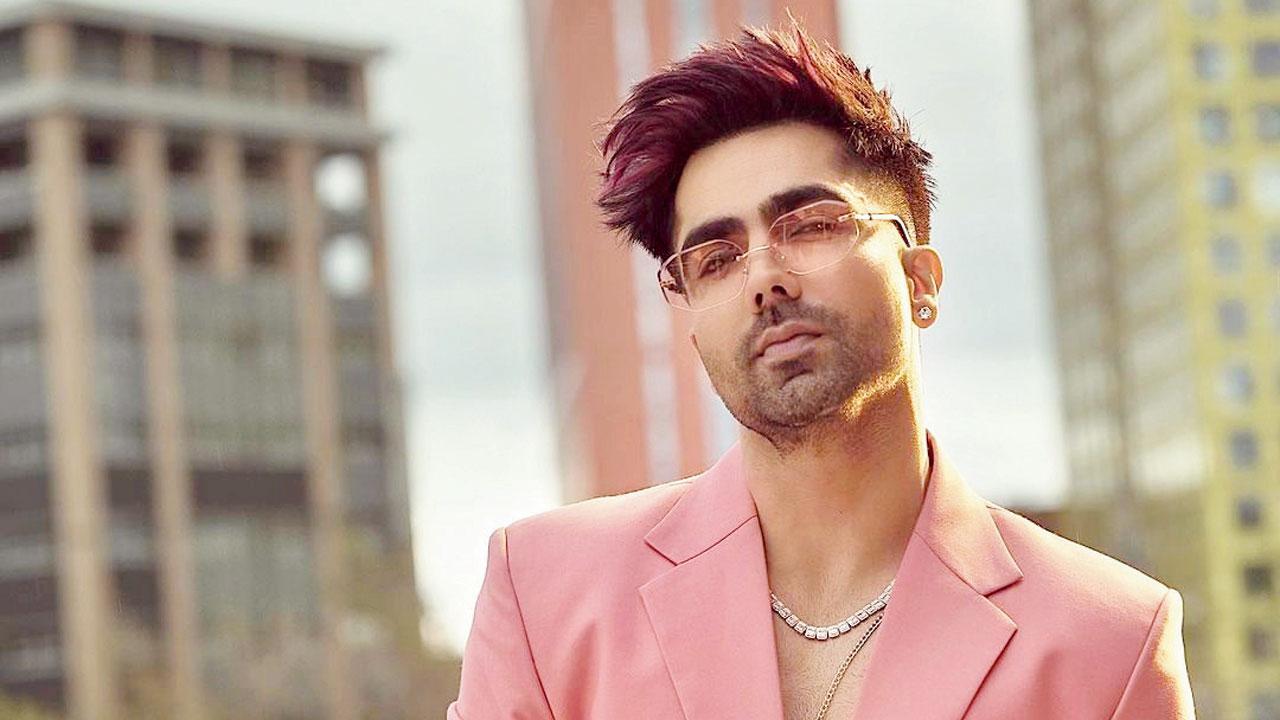 Harrdy Sandhu: Ranveer Singh answered my acting-related questions