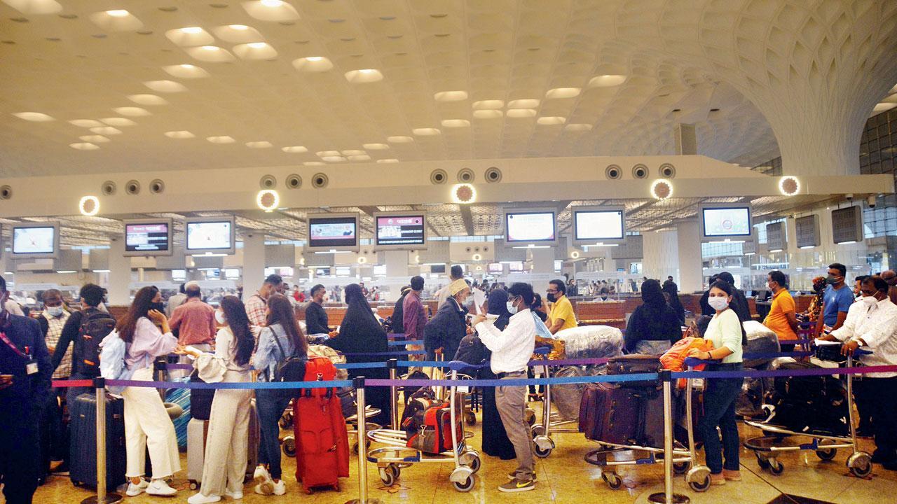 Mumbai: Not 1 out of 100 travellers back from countries of concern tests positive for Covid-19, say officials