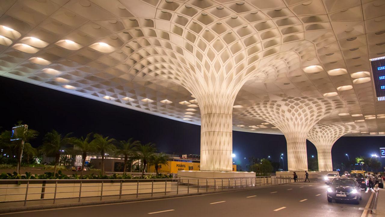Omicron scare: 1,000 travellers from African nations landed in Mumbai in last 15 days; 100 tested, says BMC