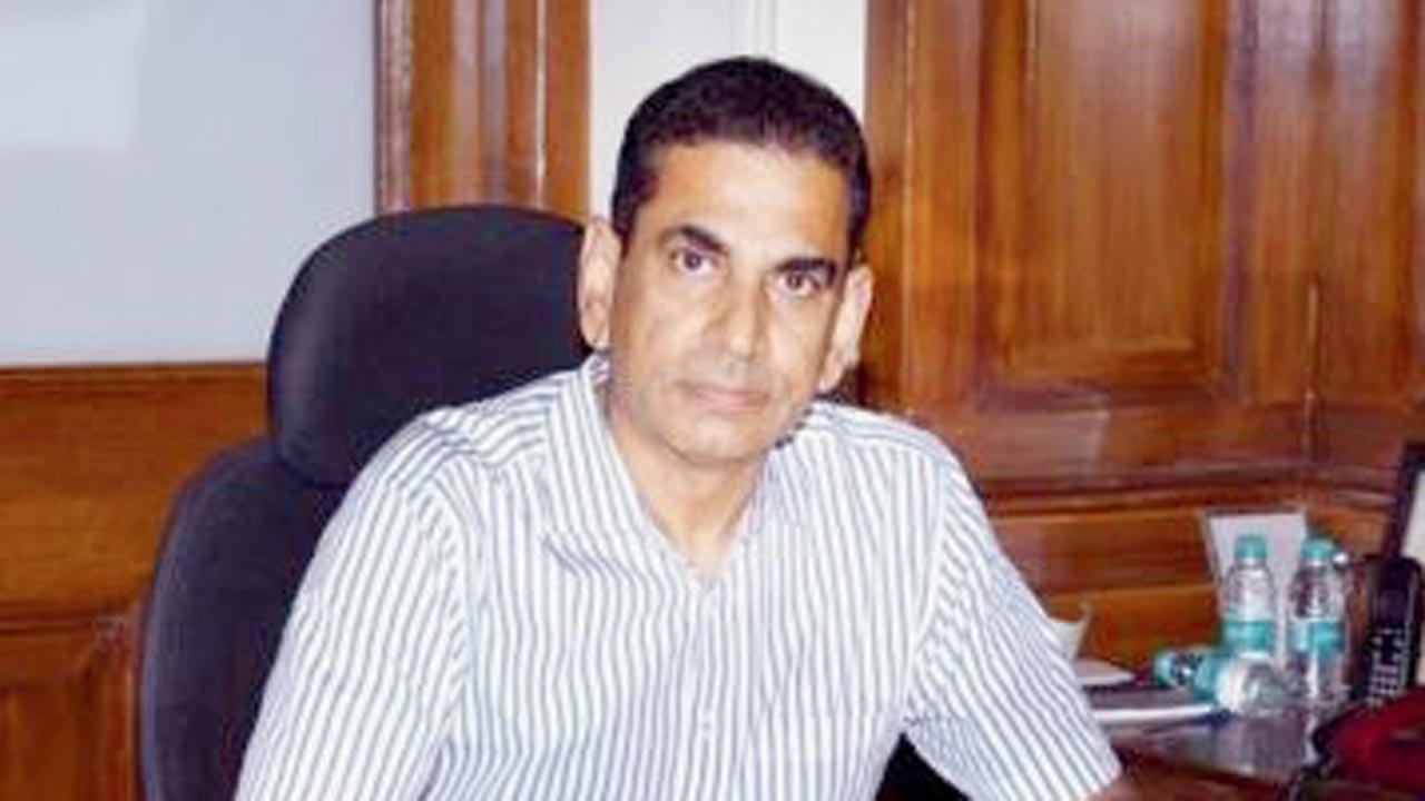 Iqbal Singh Chahal, commissioner, BMC