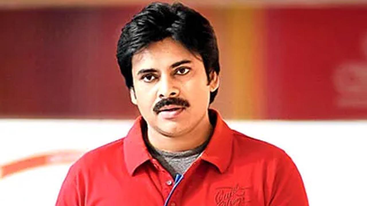 'Bheemla Nayak': Pawan Kalyan lauds cinematographer Ravi K. Chandran for his work