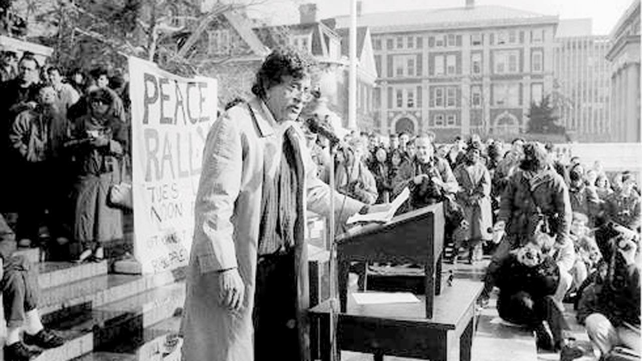 Kurt Vonnegut speaking at a peace rally. Pics/Facebook