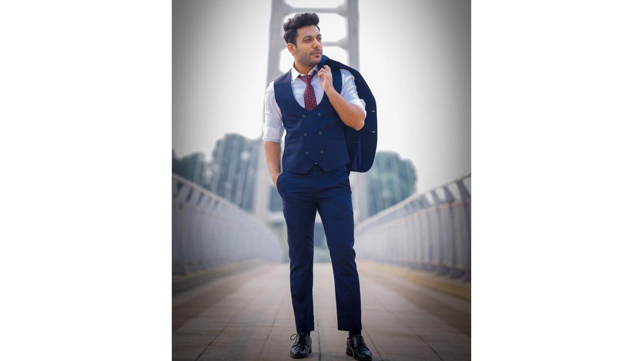 Everything you need to know about Stylish & Famous YouTuber Piyush Gurjar creator of ‘RealHit’