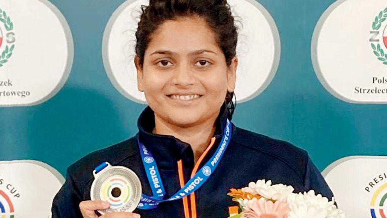 India’s Rahi Sarnobat with her silver in the 25m pistol event