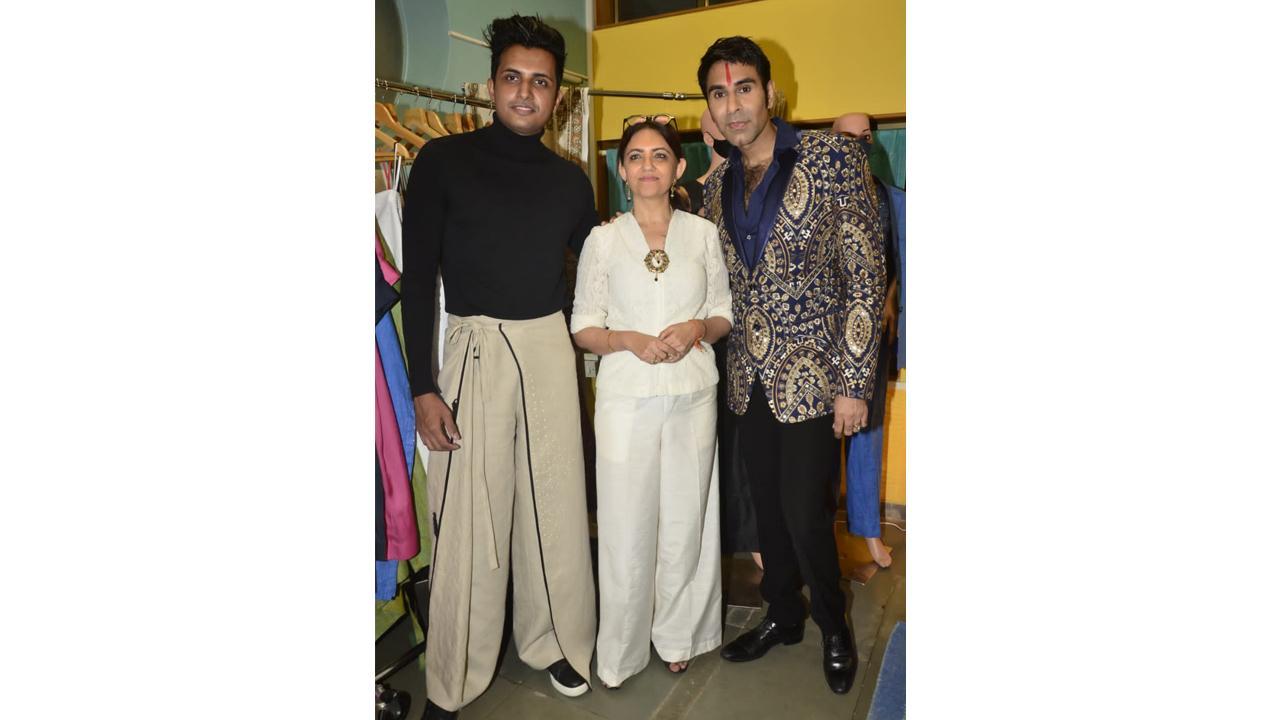 Sandip Soparrkar inaugurates Chhaya Gandhi Design Studio at Andheri