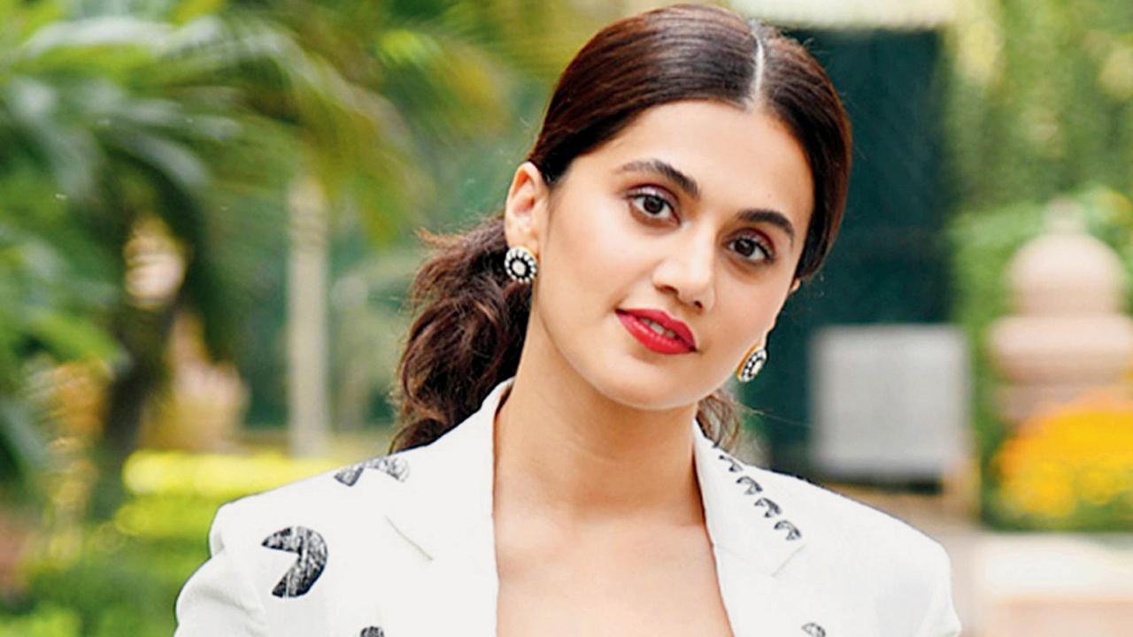 Have you heard? Taapsee Pannu blindfolded herself for 12 hours for Blurr
