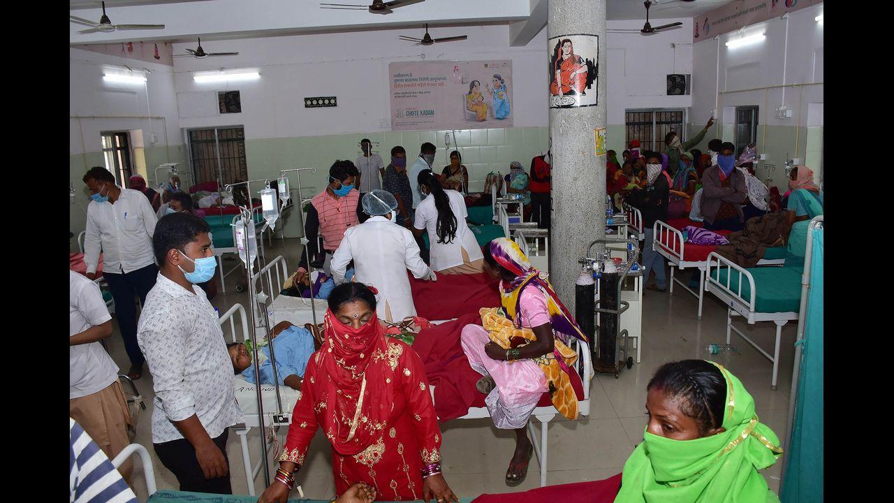At the time of the incident, there were at least 17 patients, the majority said to be senior citizens, undergoing Covid-19 treatment in the ICU, and scores of anxious relatives rushed to the hospital for details on their near and dear ones, with police struggling to control them. Pic/PTI