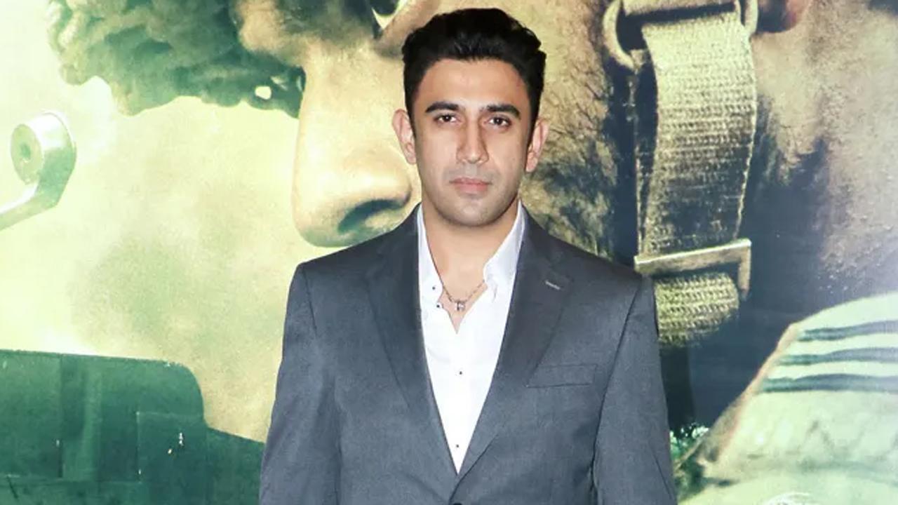 Amit Sadh has shared with fans on Instagram that he has tested positive for Covid-19. The caption was only a heart. He also shared a picture with a note. Read the full story here