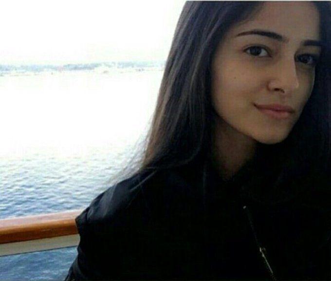 Alia Bhatt, who started her Bollywood journey with 'Student Of The Year', is Ananya Panday's idol. She hopes to grow into a versatile artist like her idol