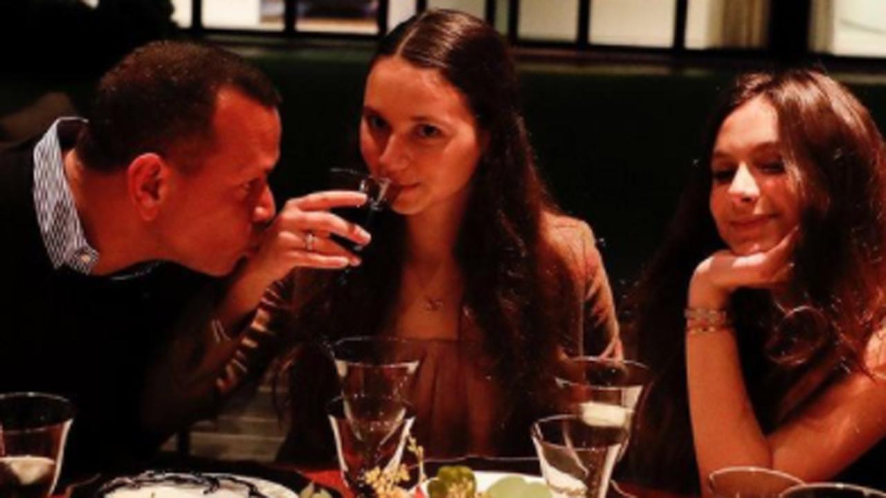 See photos: Alex Rodriguez enjoys Thanksgiving with ex-wife Cynthia Scurtis, two daughters