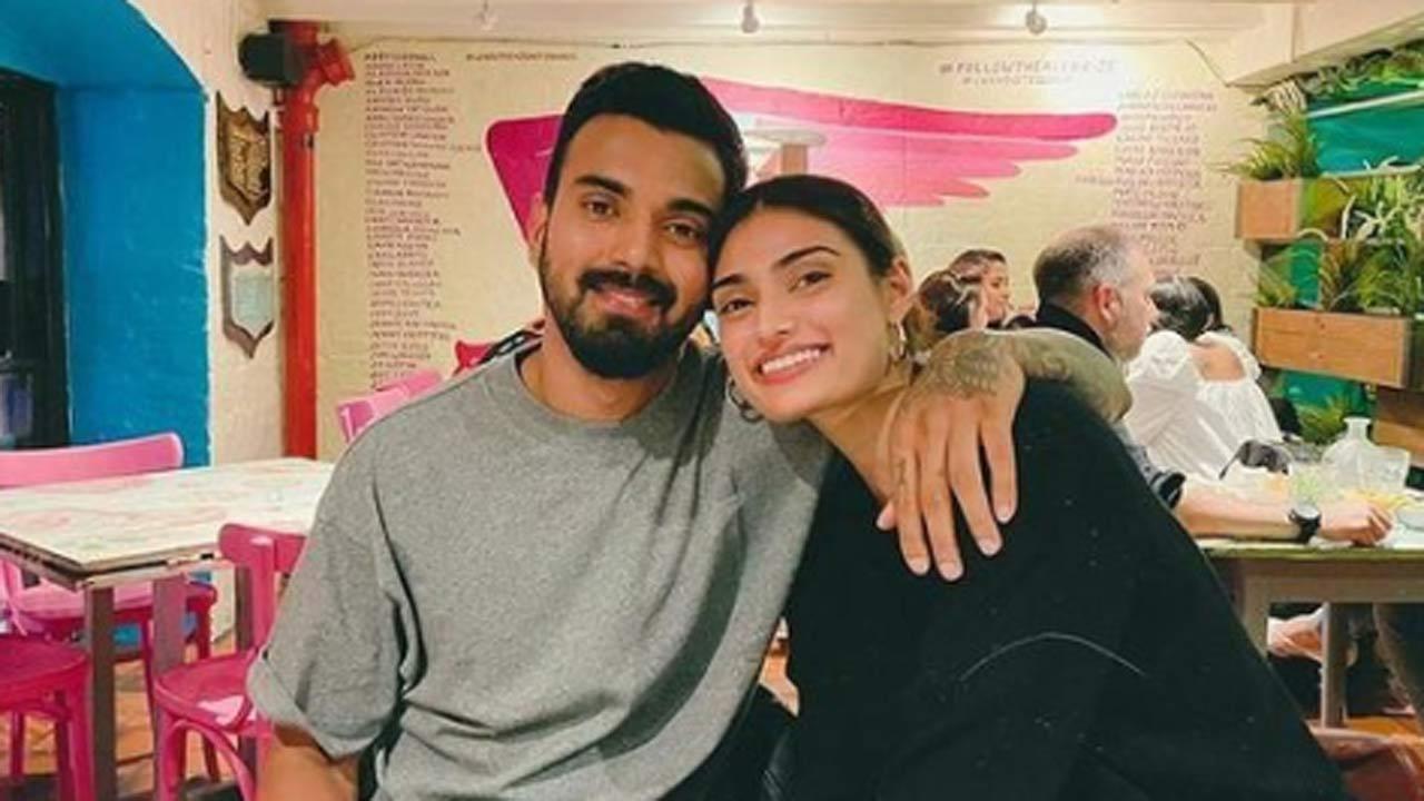 Anushka Sharma Ka Sex Video - Athiya Shetty, KL Rahul make their relationship official; Anushka Sharma,  Suniel Shetty, Ahan Shetty are all hearts