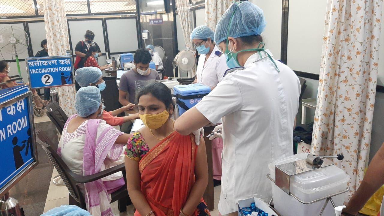 On November 26, more than 65 lakh (65,23,396) vaccine doses were administered till 7 pm.