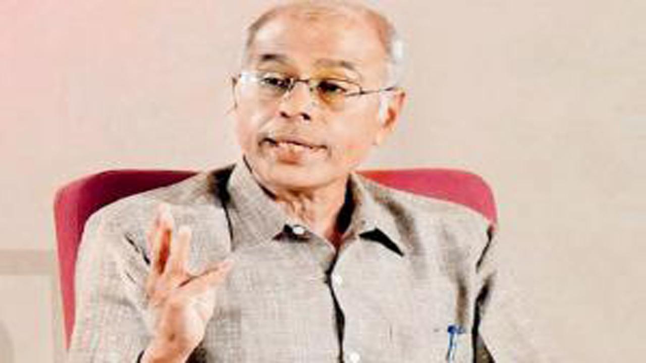 Dabholkar murder: Defense claims witness signed crime scene report without visiting spot