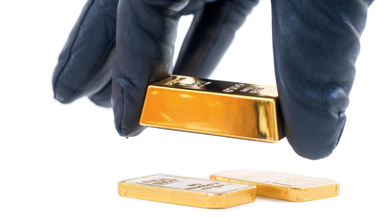 Rs 42 crore gold smuggled into Delhi in form of machinery parts