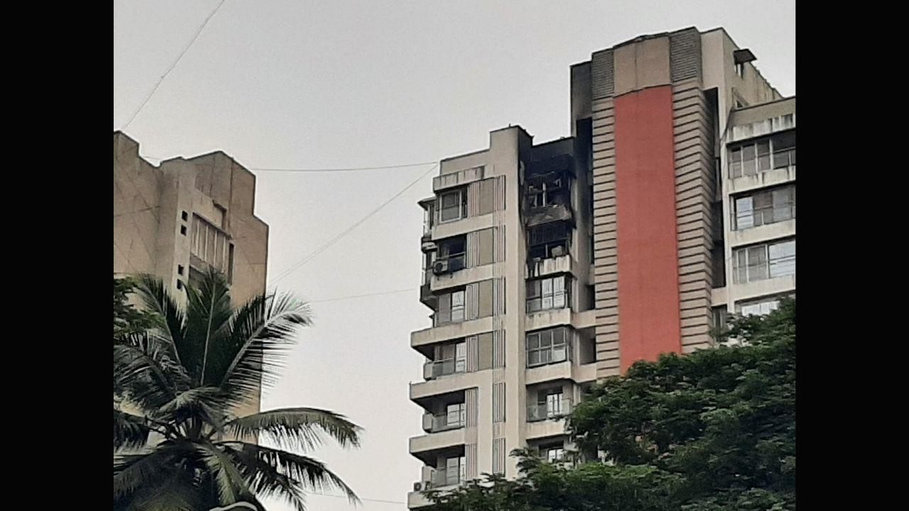 Mumbai: Two dead in fire at Hansa Heritage building