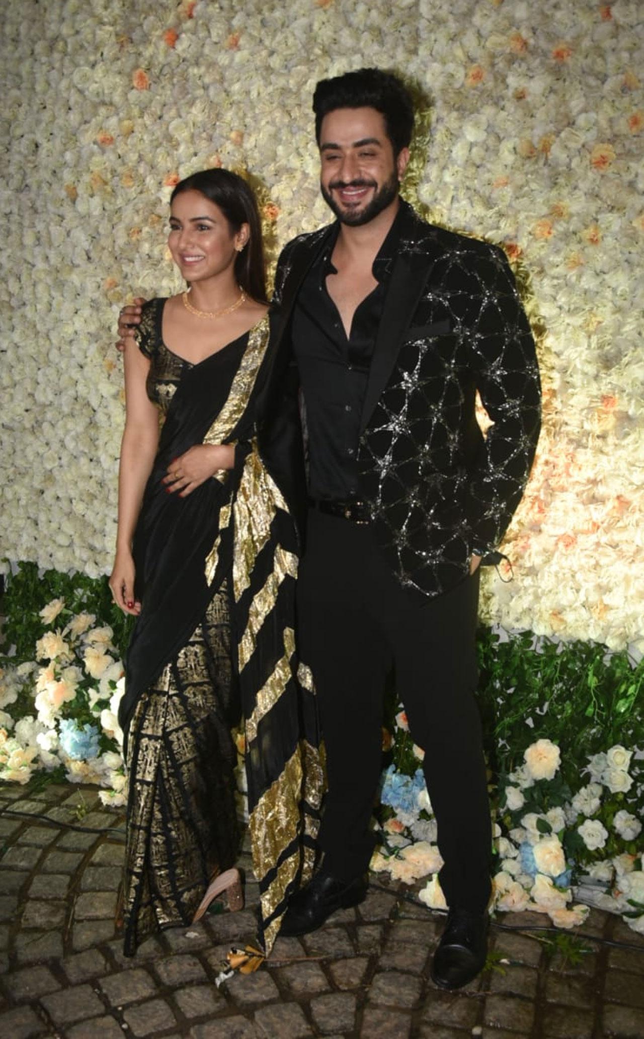 Actor Aly Goni, who's good friends with Anushka Ranjan, was all suited-up for the occsasion and looked his stylish best.