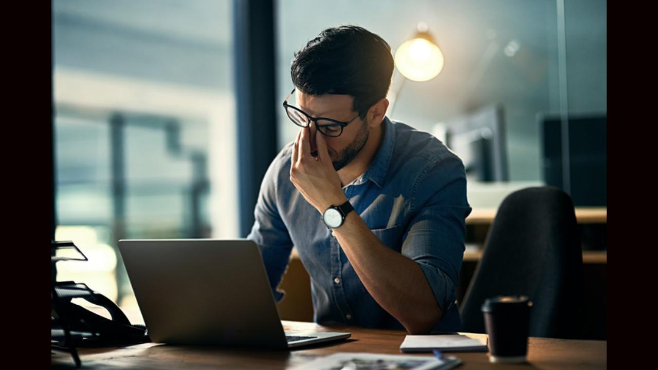 Pain in the head: Why people are experiencing frequent headaches at work