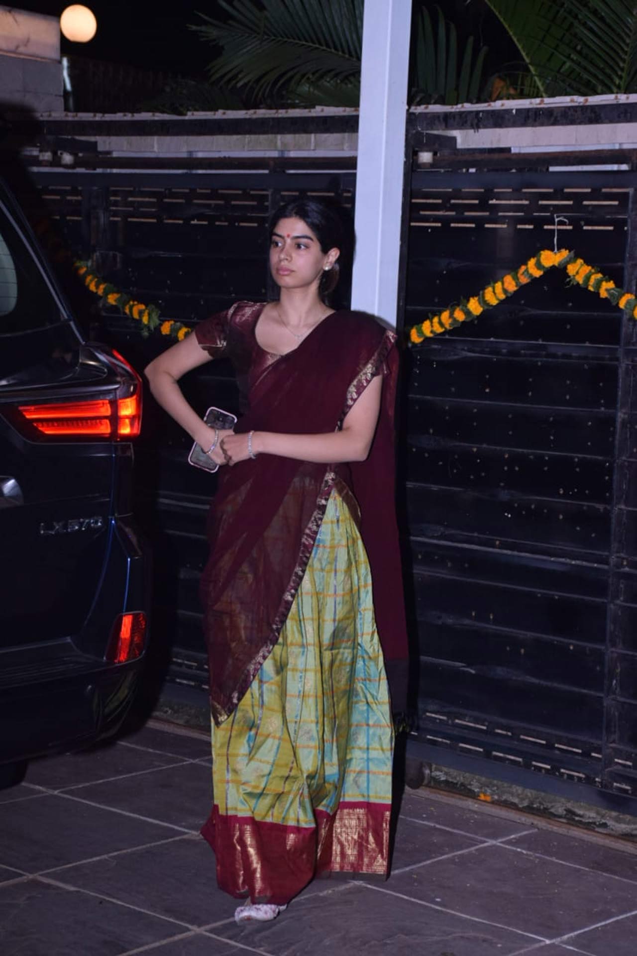 Khushi Kapoor too opted for south Indian attire as her festive look. The star kid, who is said to make her Bollywood debut soon, was seen wearing a maroon coloured blouse and a dupatta on a green lehenga. 