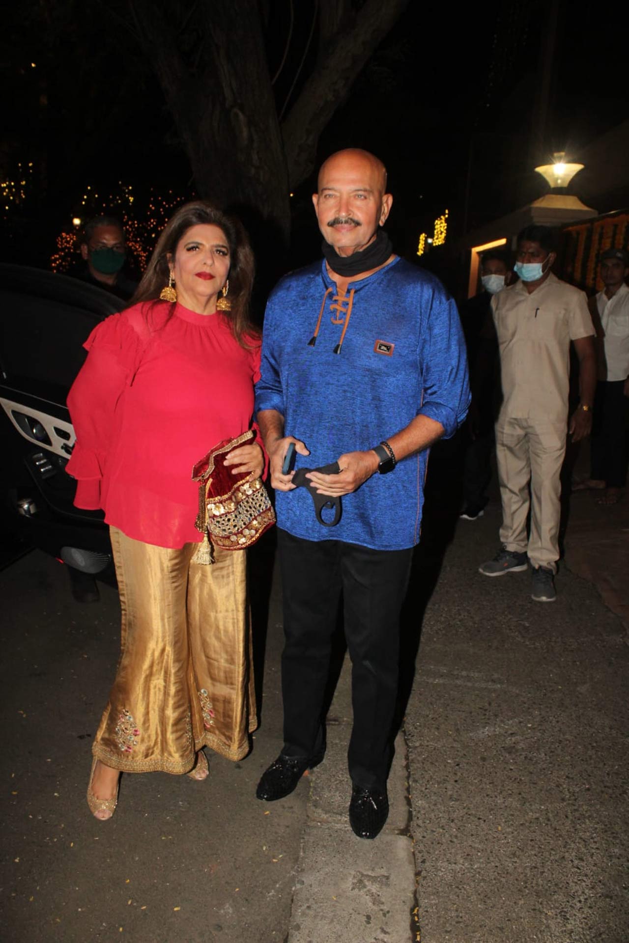 Pinkie Roshan also attended Jeetendra's wedding anniversary party along with her husband Rakesh Roshan.