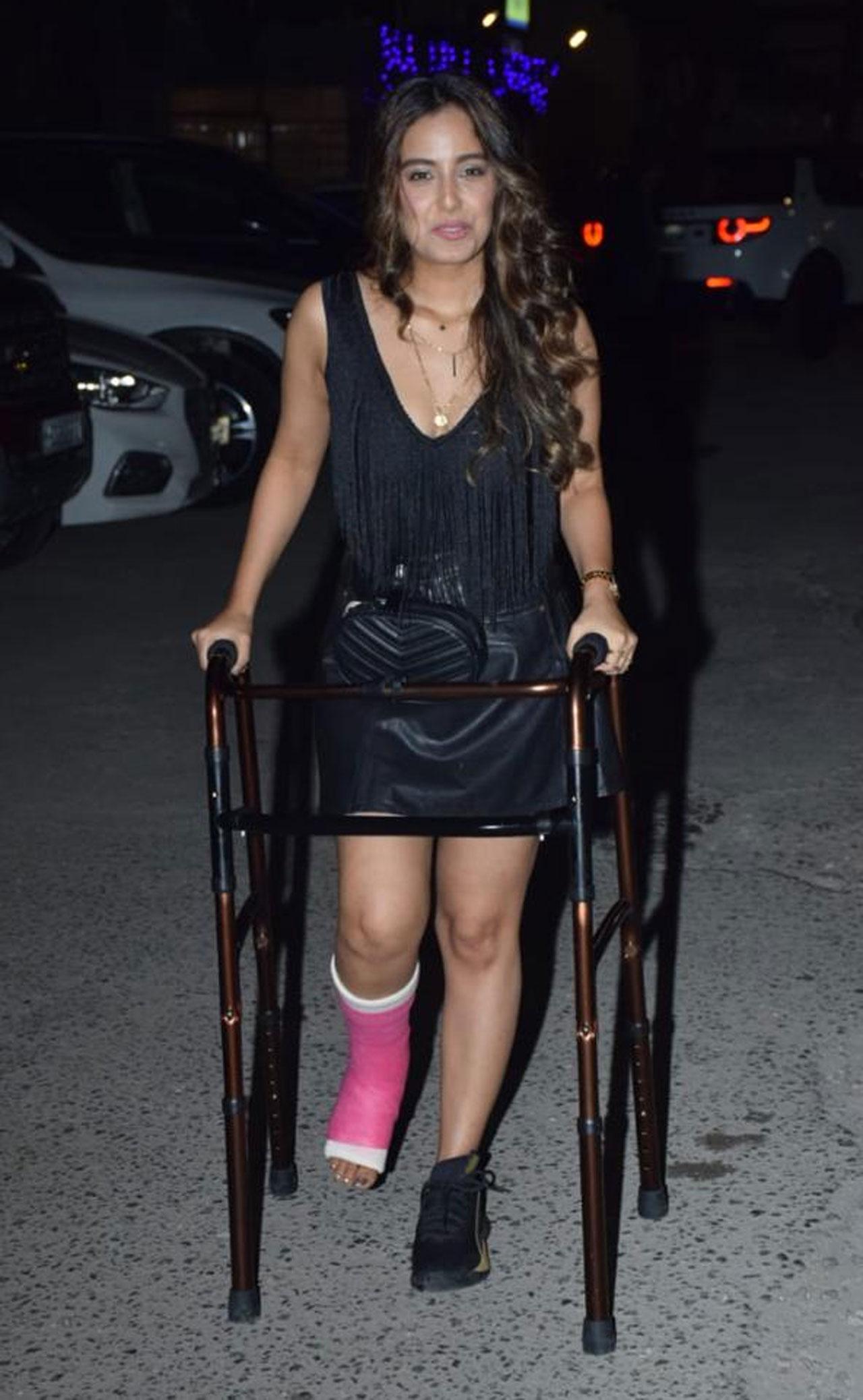 Actress Srishty Rode arrived at the party despite a broken leg. She was carried all the way up the stairs and the girls had a blast at Ankita Lokhande's bachelorette party.