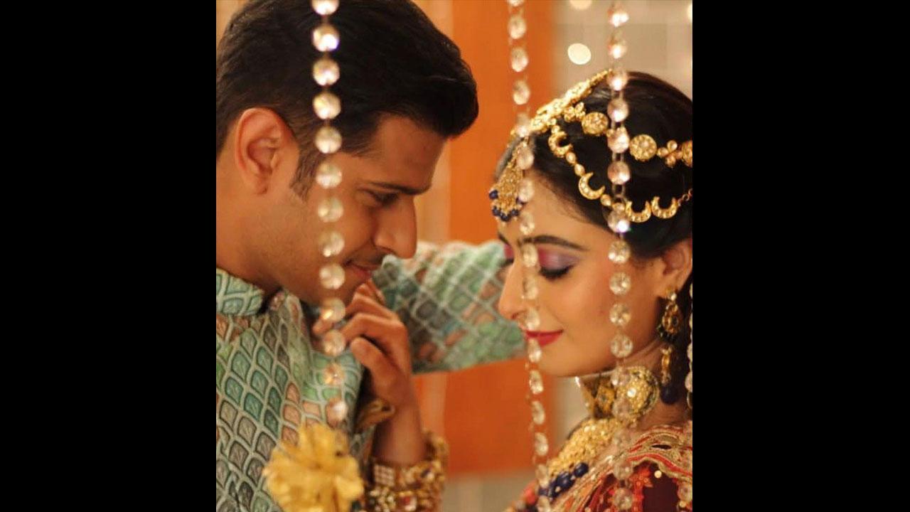 FIRST PIC: Neil Bhatt and Aishwarya Sharma look stunning as the bride and groom as they tie the knot