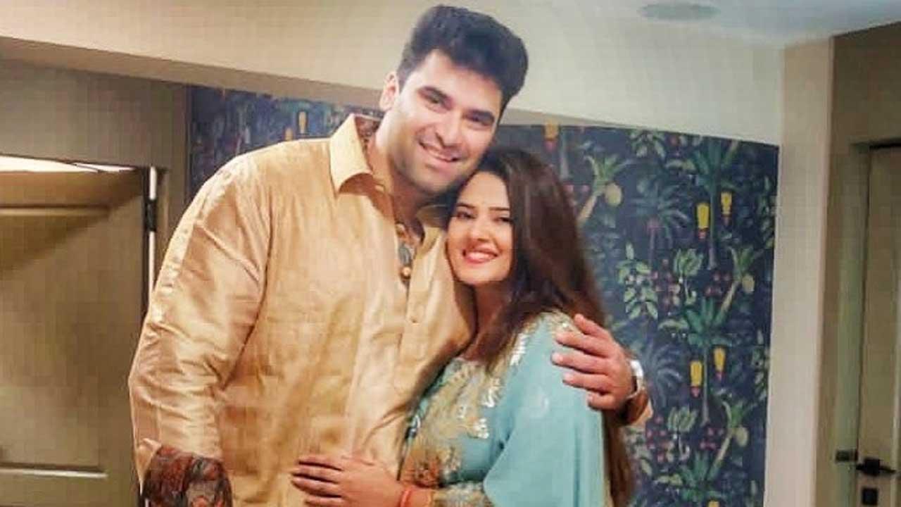 'Dheer Junior coming this 2022,' Nikitin Dheer announces Kratika Sengar's pregnancy with an adorable picture