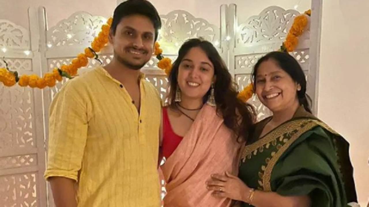 Ira Khan 'dresses up, smiles and says cheese' as she celebrates Diwali with boyfriend Nupur Shikhare