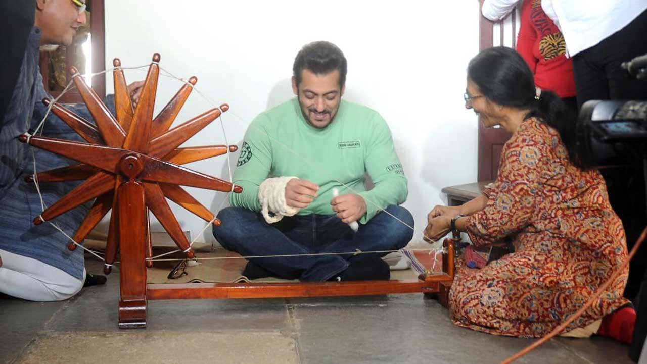 'Antim: The Final Truth' marks the return of Salman Khan on the silver screen after a long wait of two years. The megastar earlier was seen in 'Radhe' which had a hybrid release divided over OTT and a theatrical release outside of India.