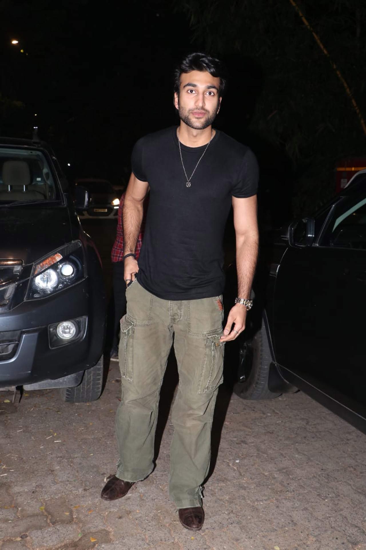 Meezaan Jaaferi opted for a basic casual tee, paired with cargo pants as he walked in for the special screening. The actor was last seen showing off his comedy side in Priyadarshan's 'Hungama 2,' also starring Shilpa Shetty.