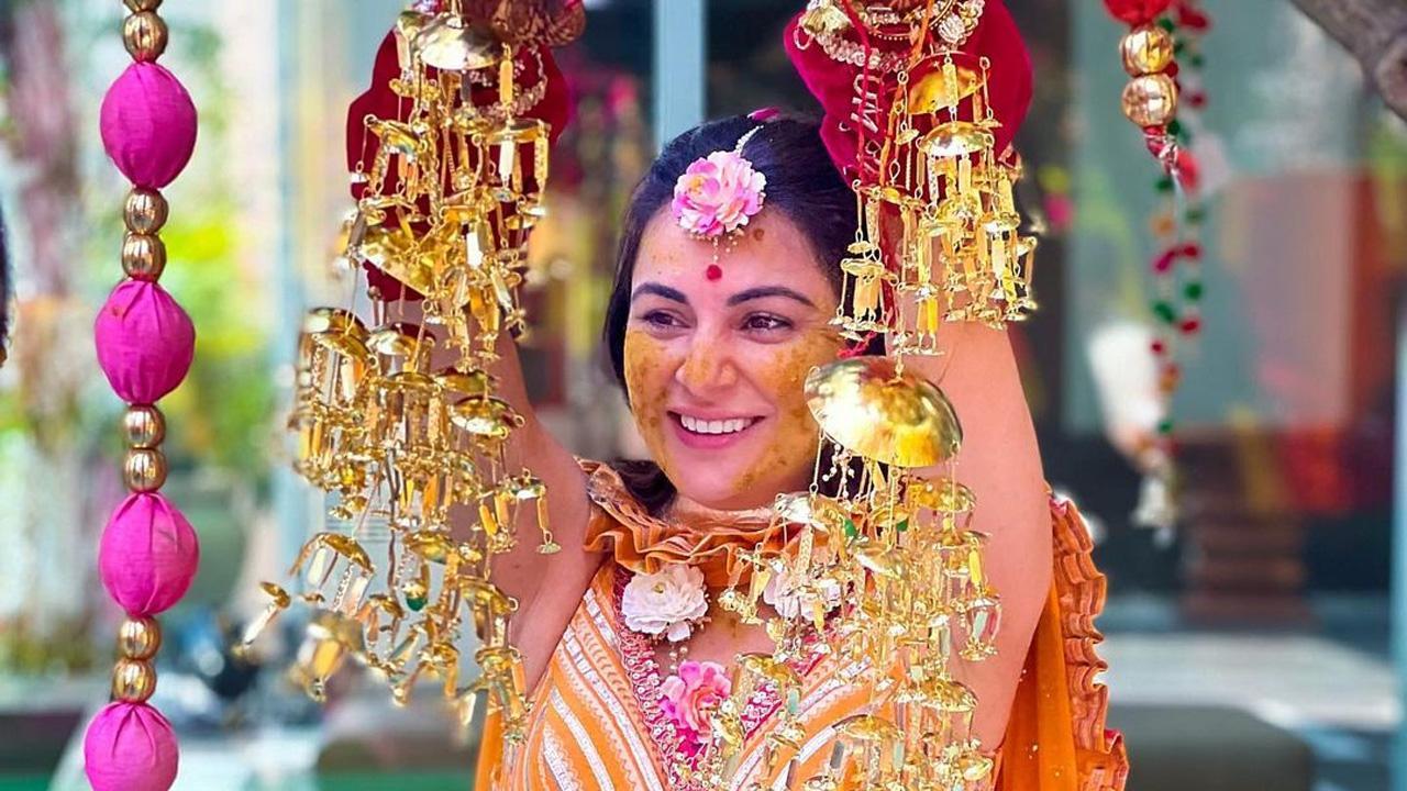 Shraddha Arya ties the knot with Rahul Sharma, wedding pictures go viral