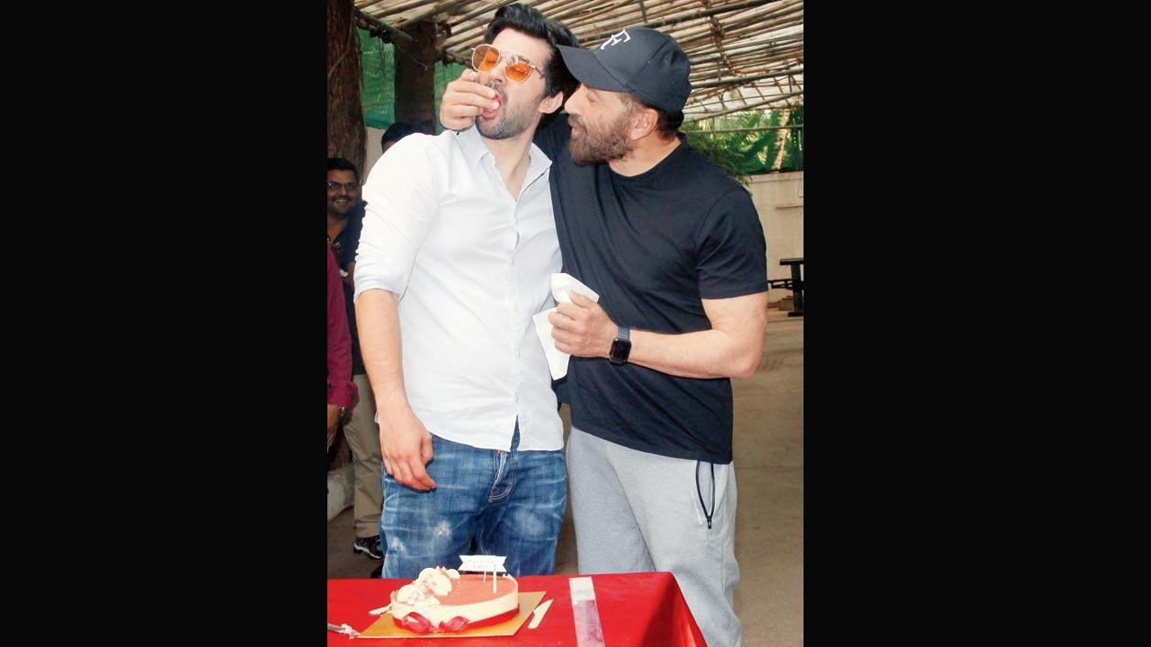 Up and about: Sunny Deol celebrates Karan Deol's birthday with fans