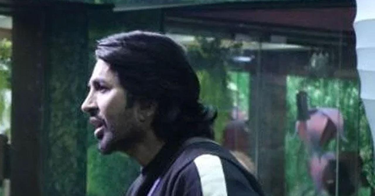 Bigg Boss 15: Vishal Kotian gets access to VIP Zone, netizens share reactions 