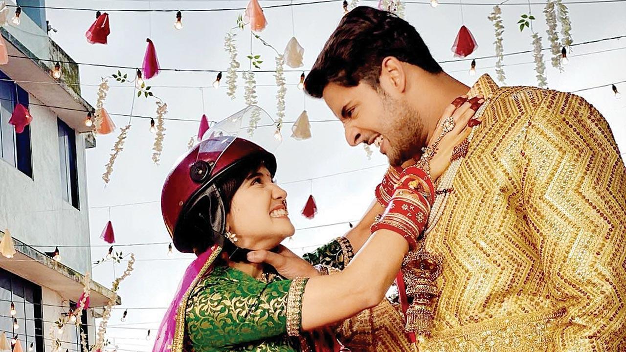 Ashi Singh and Shagun Pandey as a newly married couple in the show