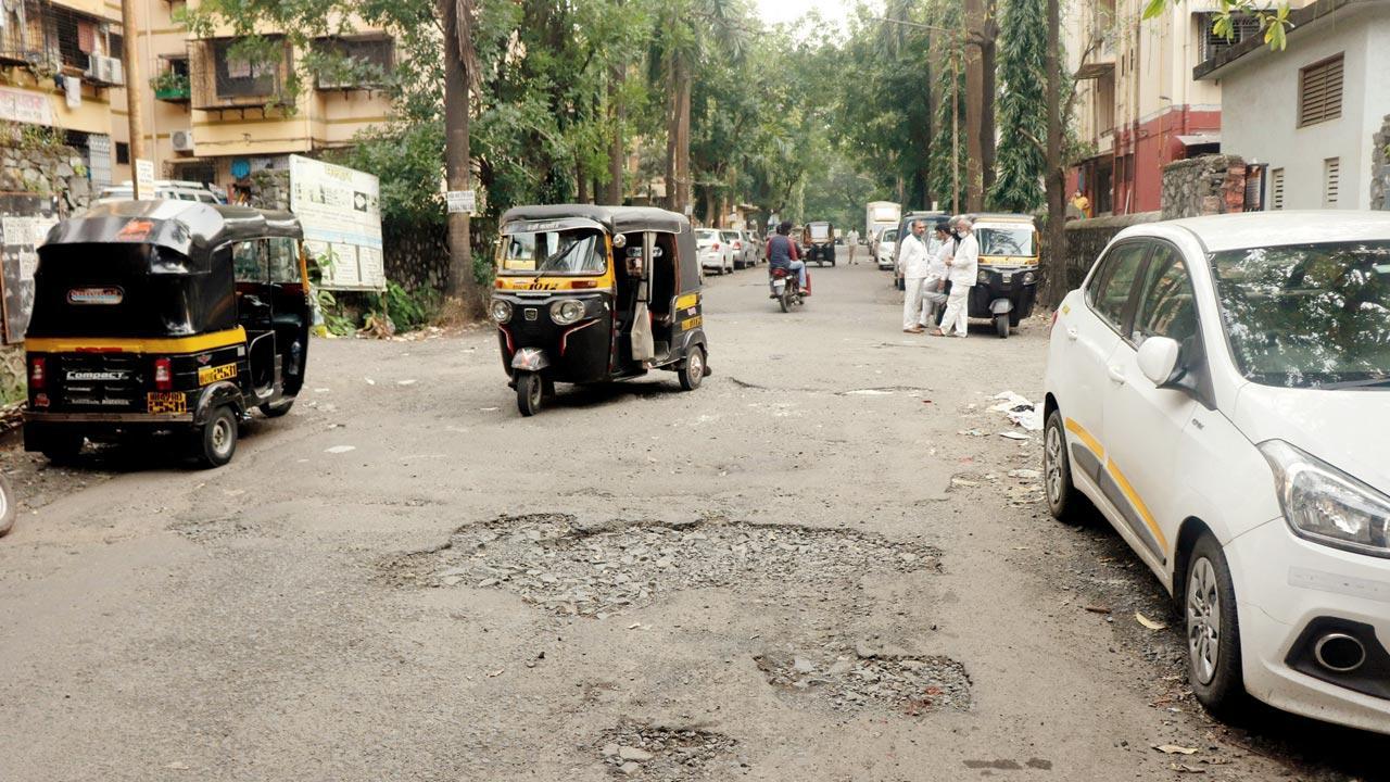 Mumbai: BMC gives in to road contractors’ demands
