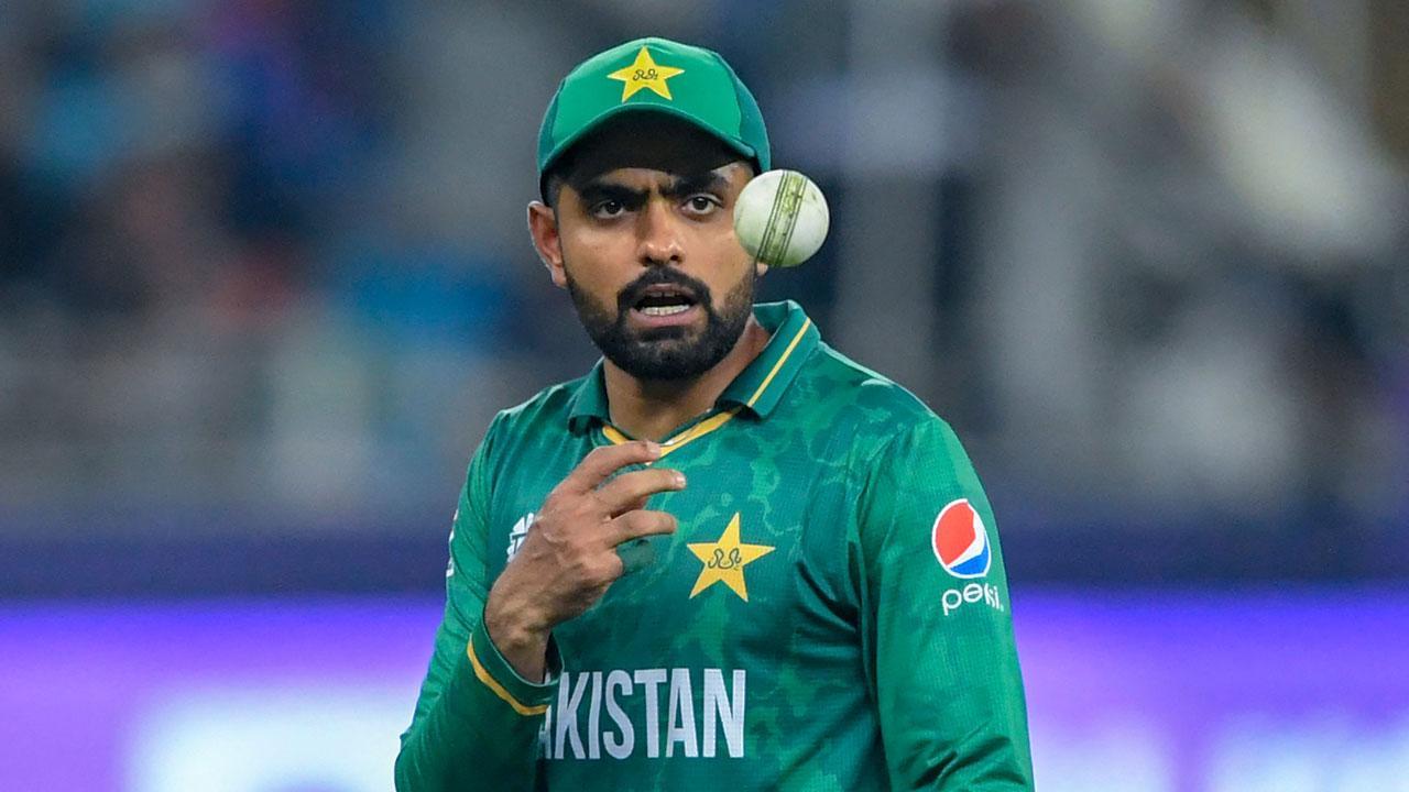 T20 World Cup: IND vs PAK - Lets not go overboard with our celebrations - Babar Azam, former Pakistan captains