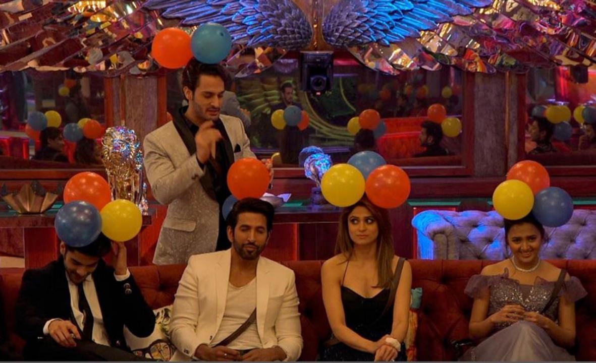 Bigg Boss 15 Vishal Kotian becomes the biggest target as