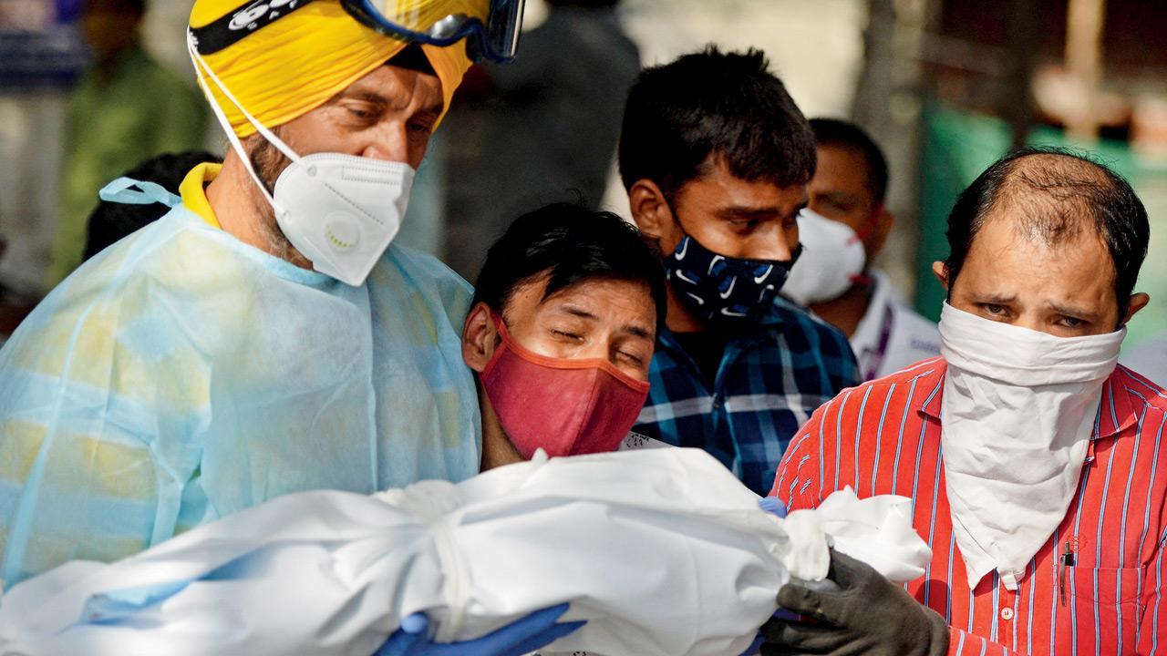 India: Daily Covid-19 cases rise by 1,565