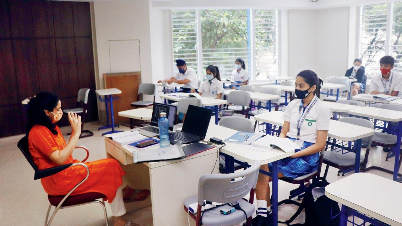 Jamnabai Narsee School, Vile Parle, installed large windows in the classrooms and other common areas, when the building was renovated last year. This was done to ensure that more natural light entered the school. Pics/Anurag Ahire