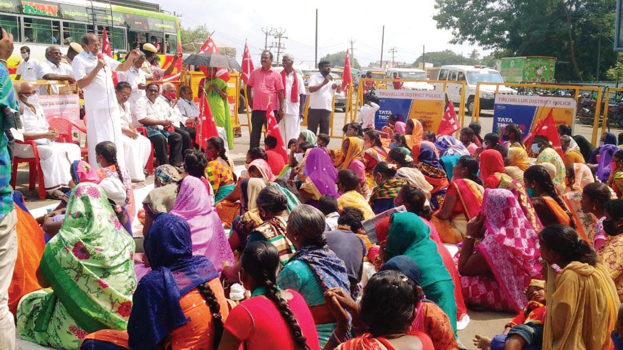 HM car plant workers withdraw stir