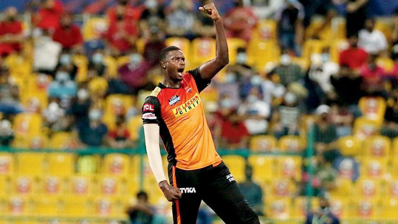 IPL 2021: Super Sunrisers Hyderabad lay Royal Challengers Bangalore low