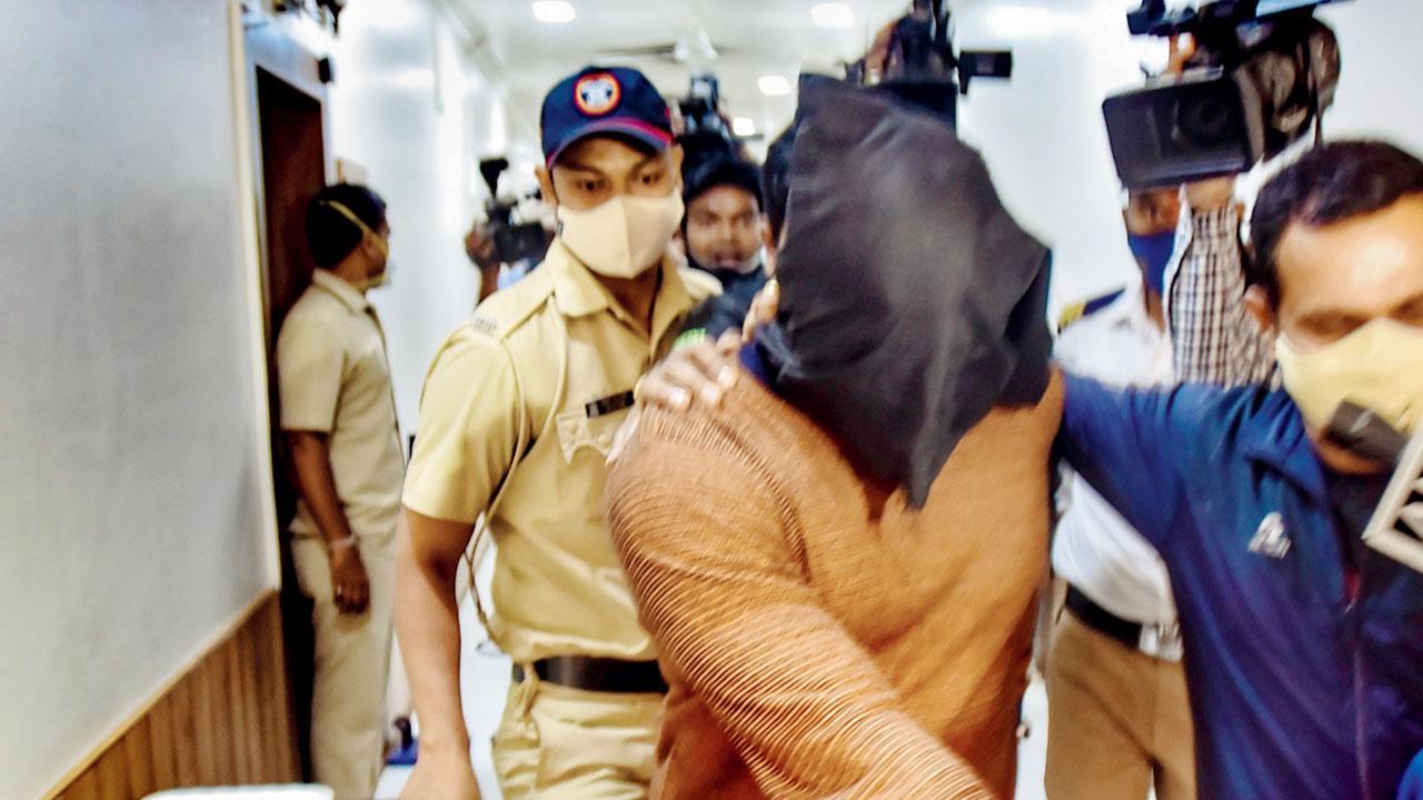 Aryan Khan case: Pune police arrest Kiran Gosavi