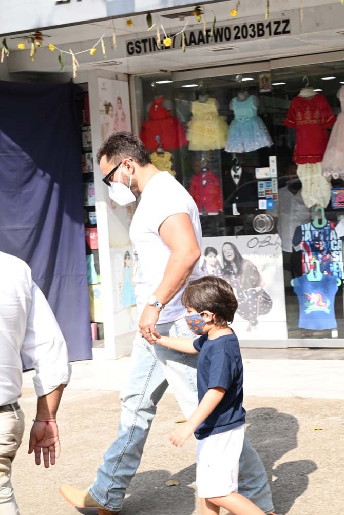 Saif Ali Khan was clicked with son Taimur in Mumbai. The father-son duo seemed to be out visiting a store to pick some things up.