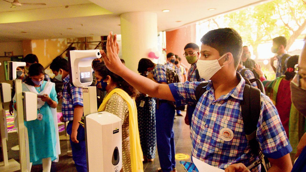 Mumbai: School’s ‘red carpet’ welcome for students